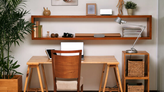 nice and tidy home office desk