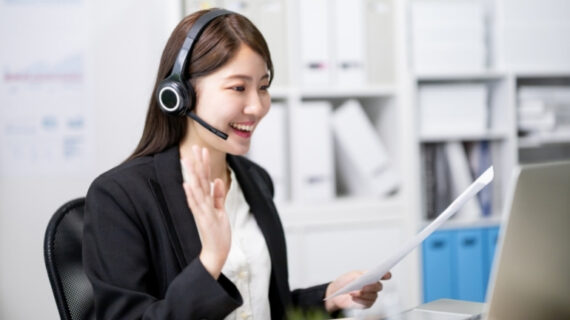 asian customer service woman smiling